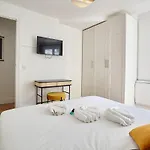 Sublime Appartement Champs Elysees
